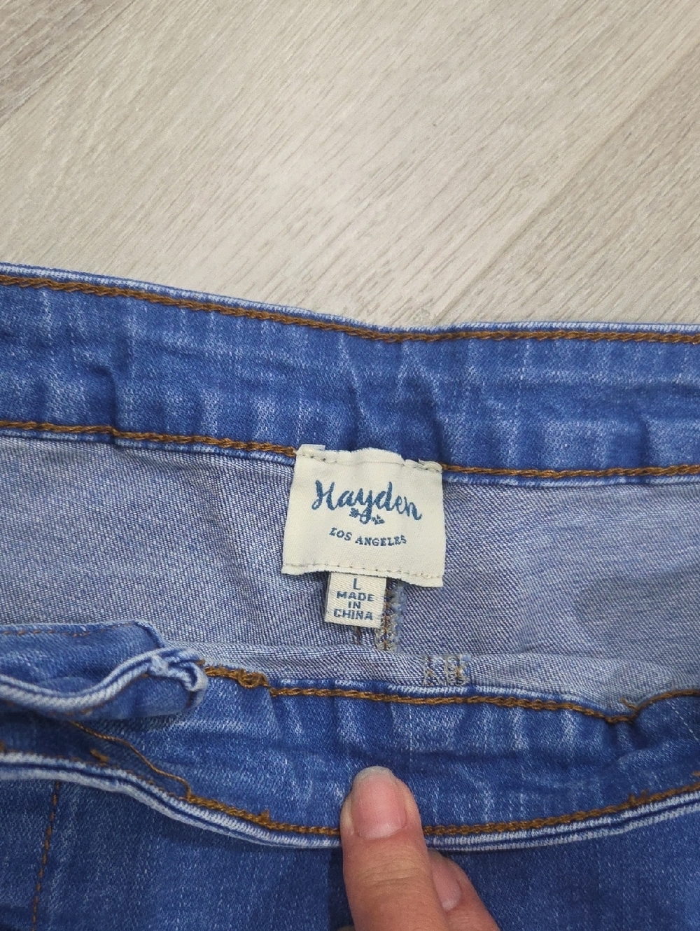 Hayden Blue Denim Sailor- Style High Rise Shorts Large - Picture 2 of 5